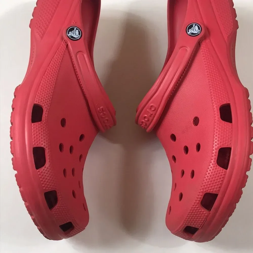 Crocs Classics Electric Pink Men Shoes Size 11